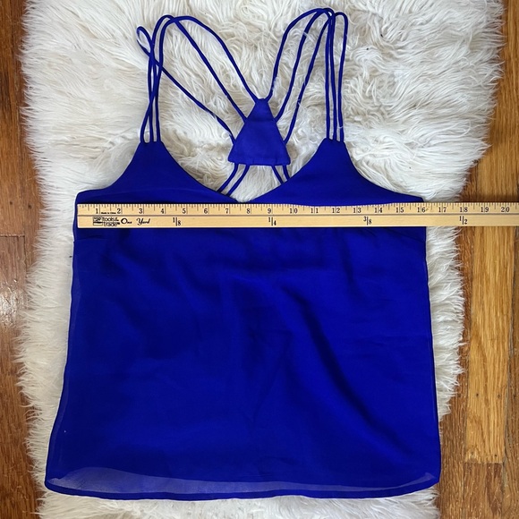 Top- small - Picture 7 of 10